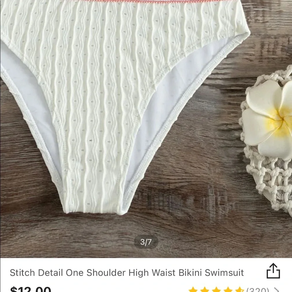 She In Bundle - Picture 3 of 7